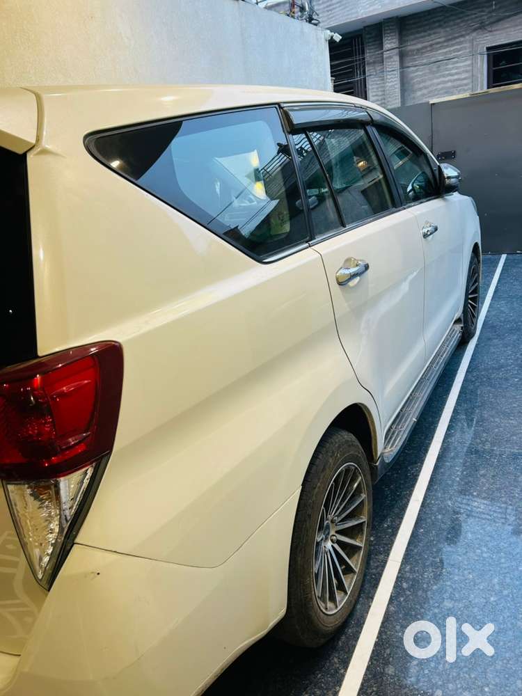 2022 Toyota Innova Crysta Diesel