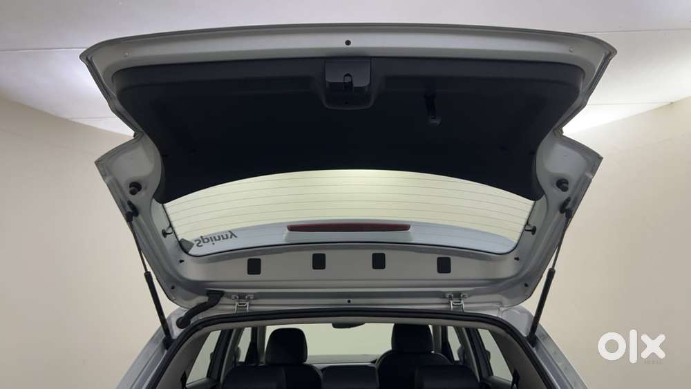 Volkswagen Taigun Topline 1.0 Tsi At (electric Seats), 2022, Petrol