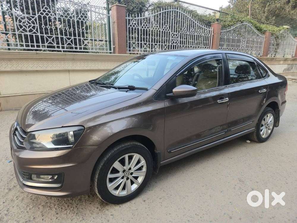 Volkswagen Vento 1.2 Tsi Highline Plus At, 2015, Petrol