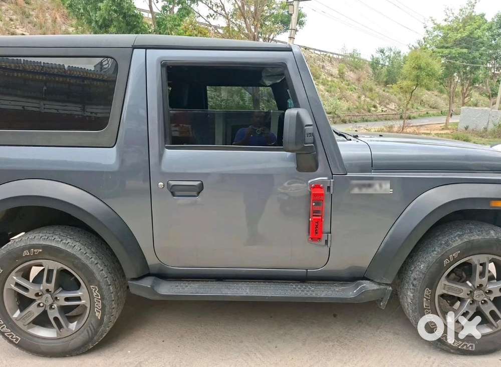 Mahindra Thar Petrol 2021