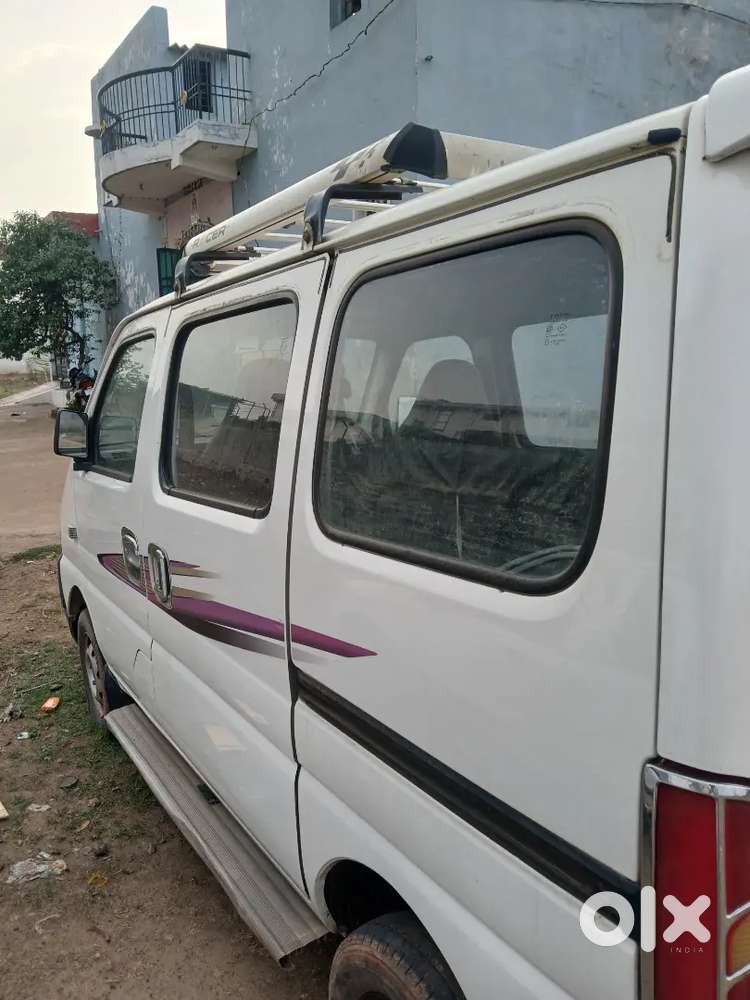 Maruti Suzuki Eeco 2016 Diesel 700000 Km Driven