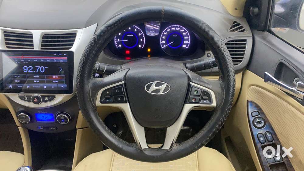 Hyundai Verna Fluidic 1.6 Vtvt Sx Opt, 2014, Petrol