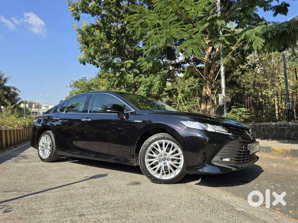 Toyota Camry Hybrid, 2019, Petrol