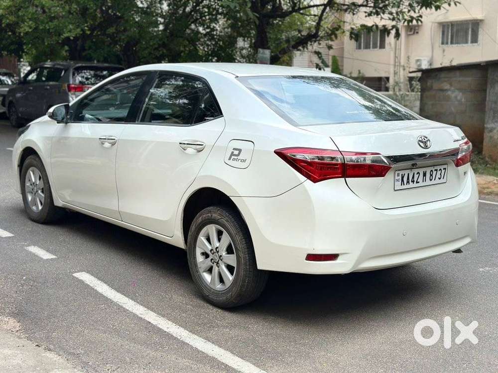 Toyota Corolla Altis 1.8 G, 2017, Petrol