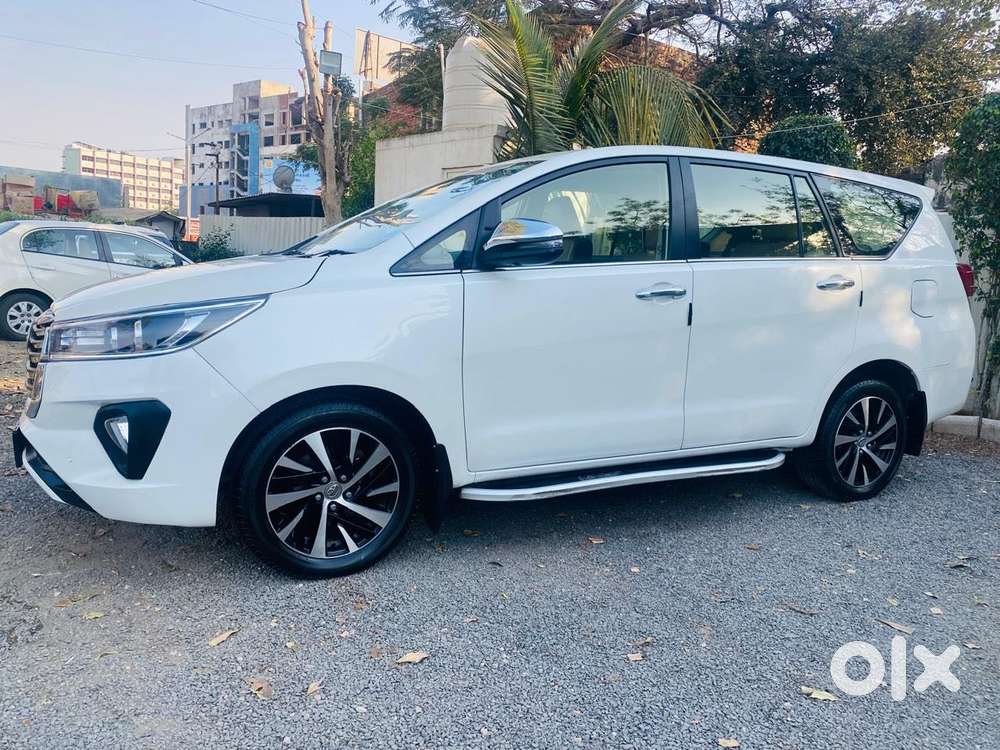 Toyota Innova Crysta 2.8z Automatic, 2021, Diesel