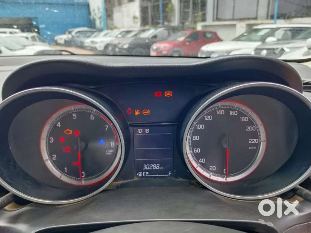 Maruti Suzuki Swift Vxi, 2022, Petrol