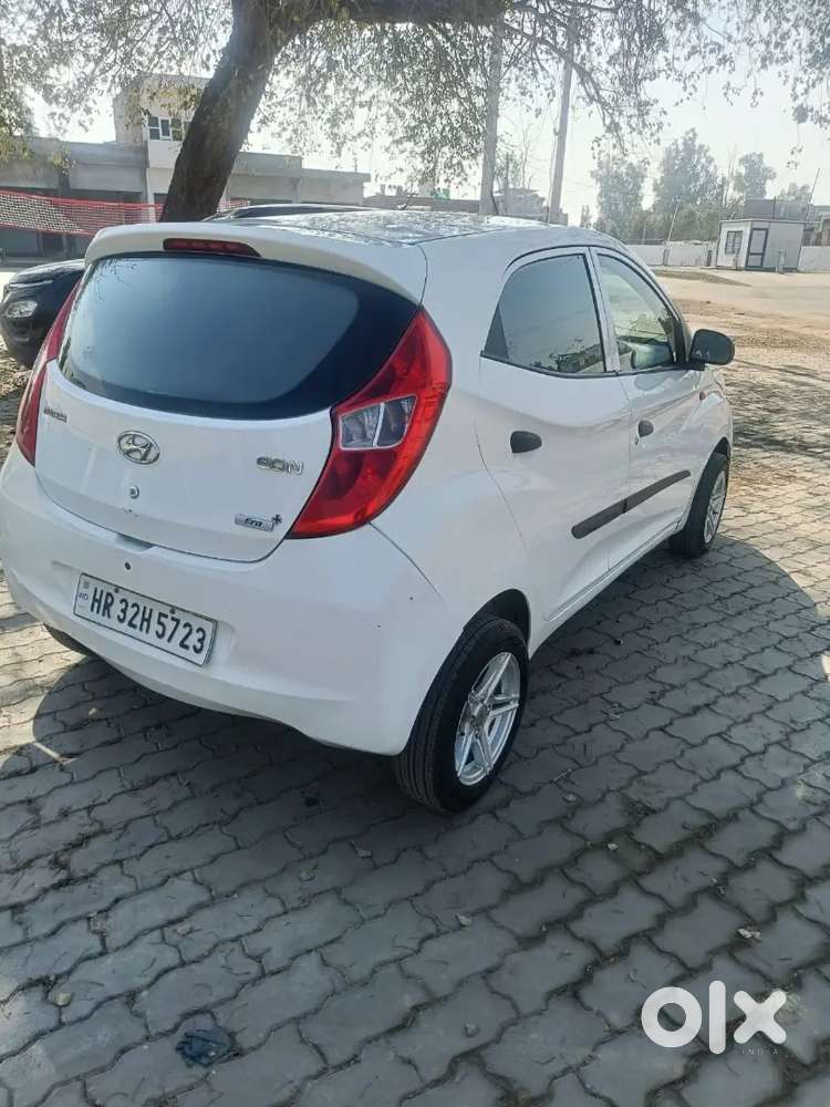 Hyundai Eon 2015 Petrol 75000 Km Driven
