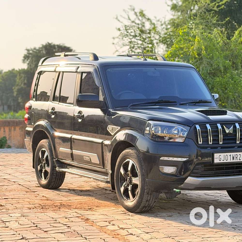 Mahindra Scorpio Classic 2.2 S 11 Mt 7 Str, 2024, Diesel