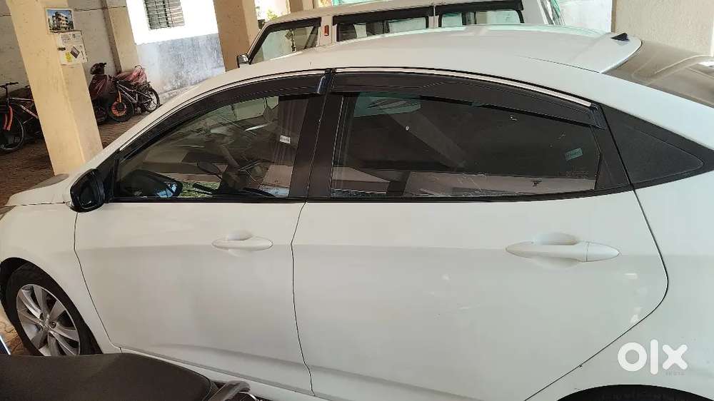 Hyundai Veran 30/10/2013 Top Model Good Condition