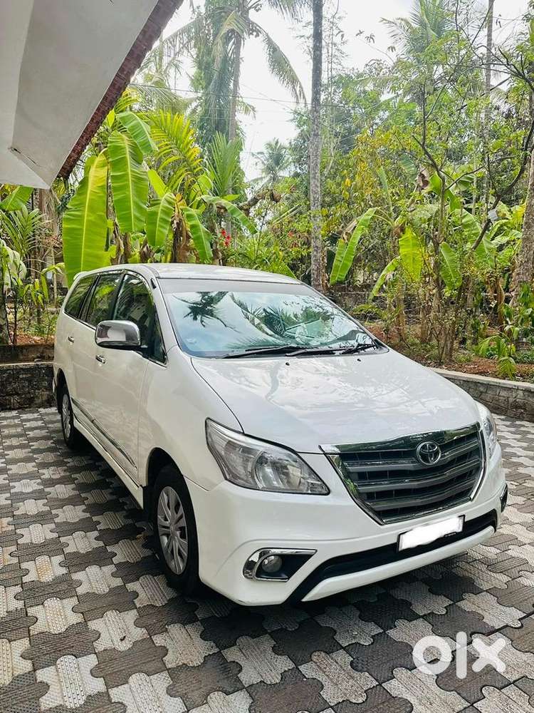 Toyota Innova 2009 Diesel Well Maintained