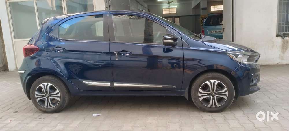 Tata Tiago 1.2 Revotron Xt (o), 2023, Petrol