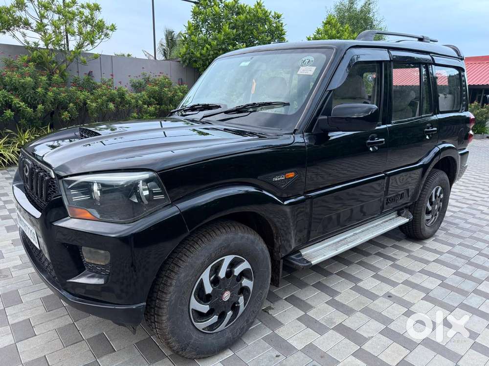 Mahindra Scorpio S2, 2015, Diesel