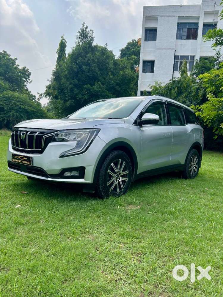 Mahindra Xuv700 2.0 Ax 7 Petrol At Str, 2022, Petrol