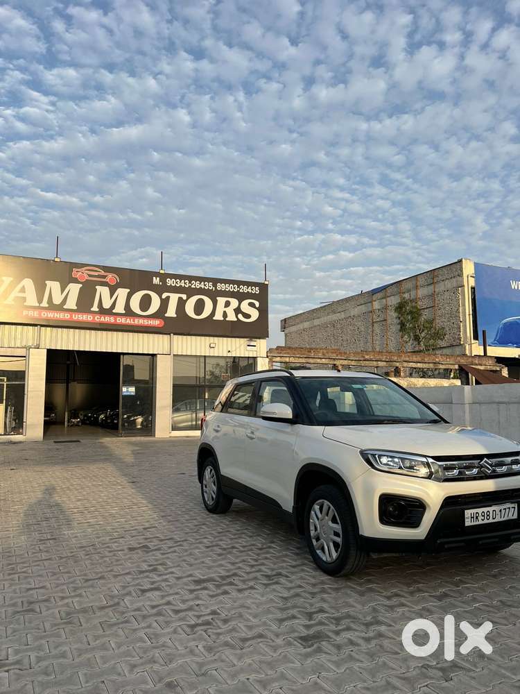 Maruti Suzuki Brezza 1.5 Vxi Smart Hybrid, 2022, Petrol
