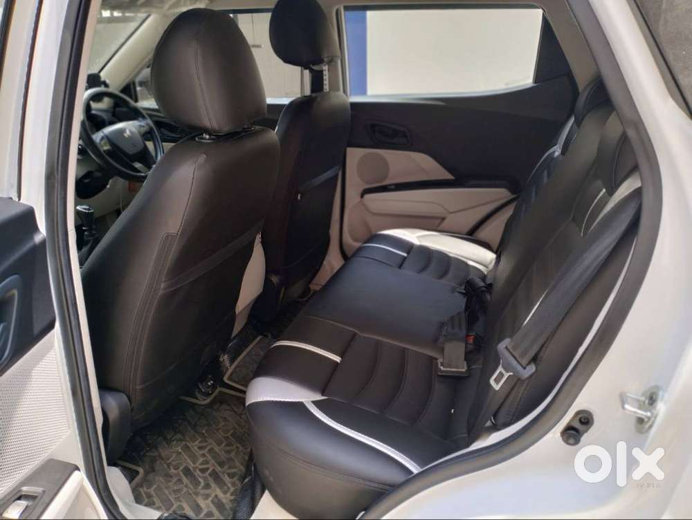 2024 Mahindra Xuv300 W4 Turbo Petrol (single Owner)
