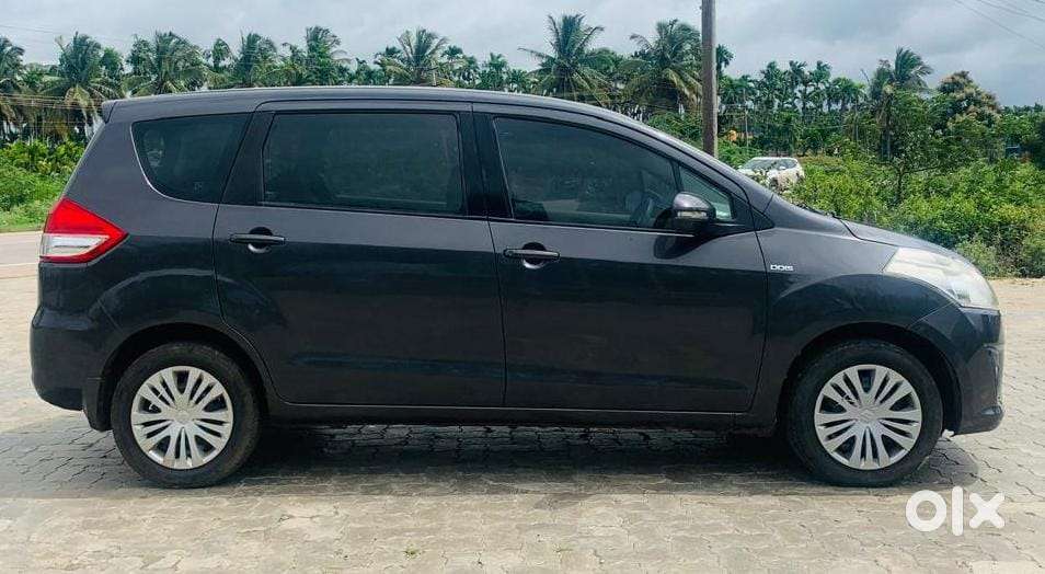 Maruti Suzuki Ertiga Vdi Abs, 2014, Diesel