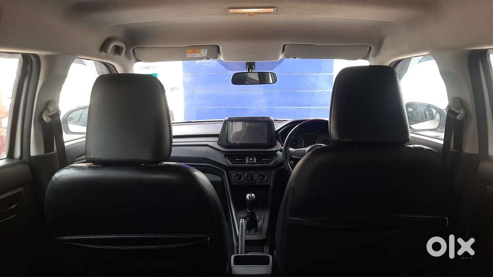 Maruti Suzuki Brezza 1.5 Lxi Cng, 2023, Cng & Hybrids