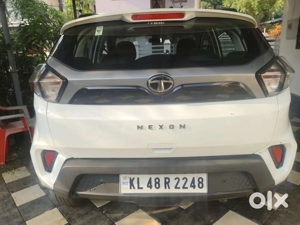 Tata Nexon Xm 2022 Petrol Well Maintained