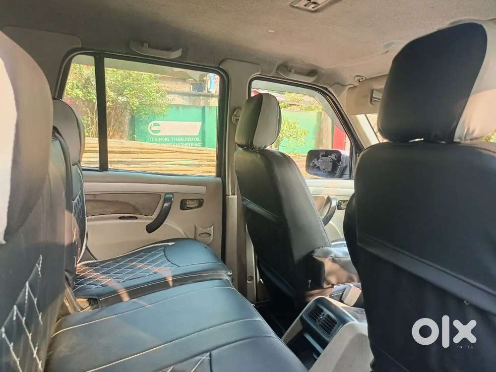 Mahindra Scorpio S10 Diesel 2015