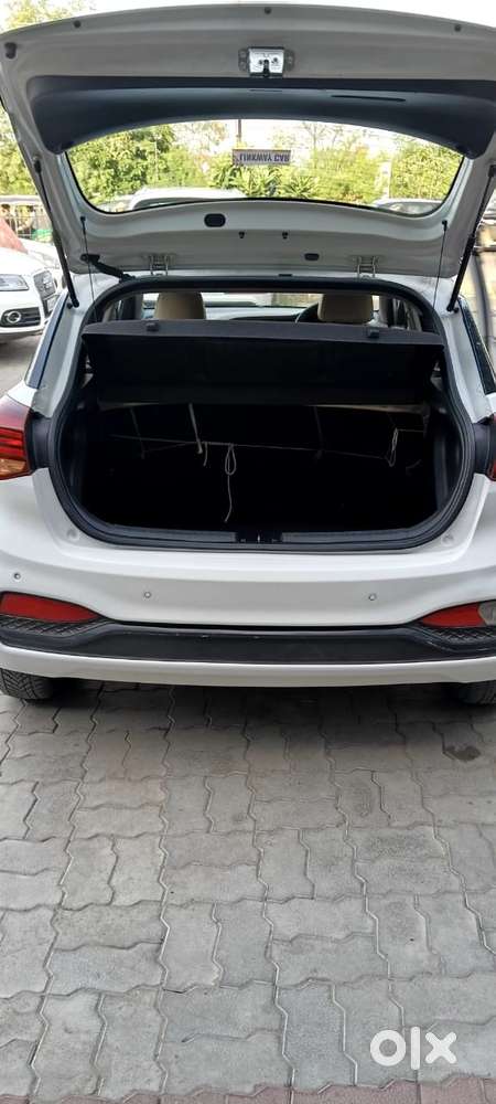 Hyundai I20 Sportz Plus Cvt, 2019, Petrol