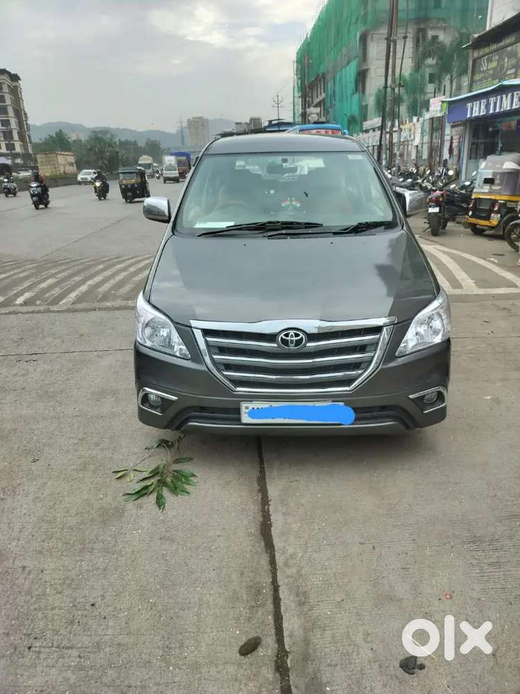 Toyota Innova 2011