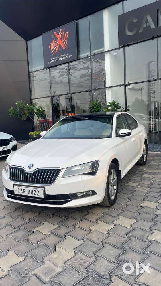 Skoda Superb, 2018, Petrol