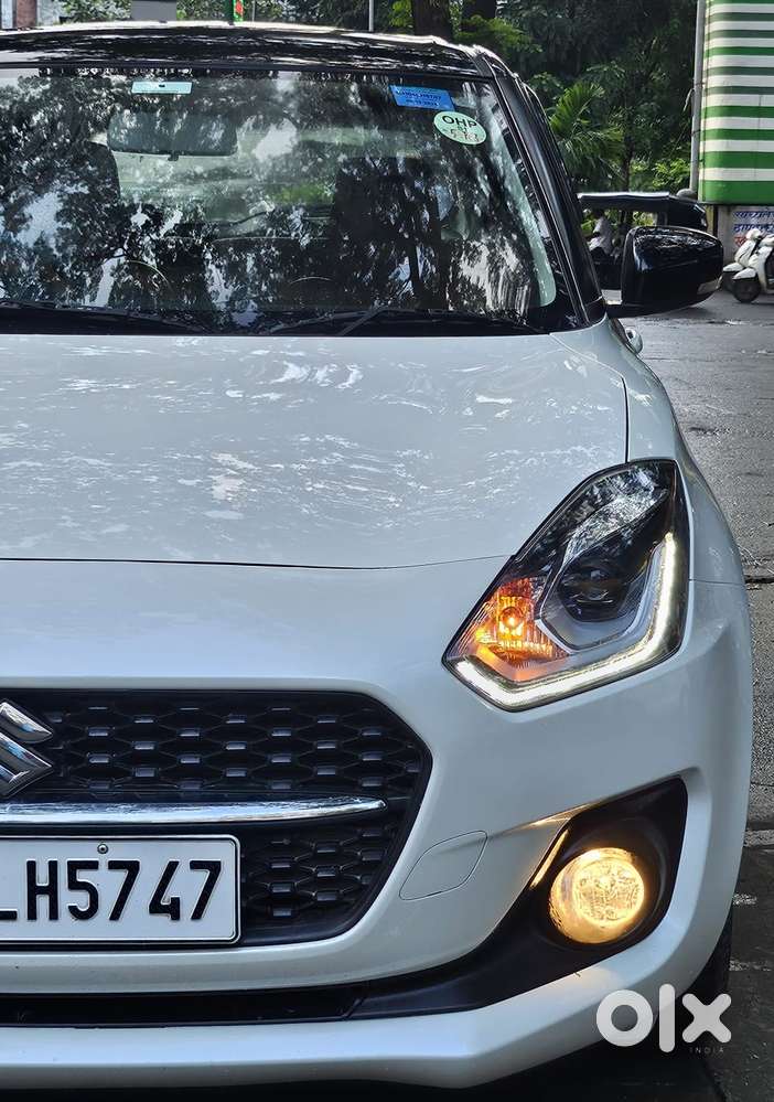 Maruti Suzuki Swift Zxi Plus Amt Dual Tone, 2022, Petrol