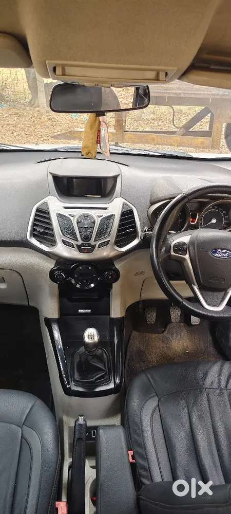 Ford Ecosport 2013 Petrol 117000 Km Driven