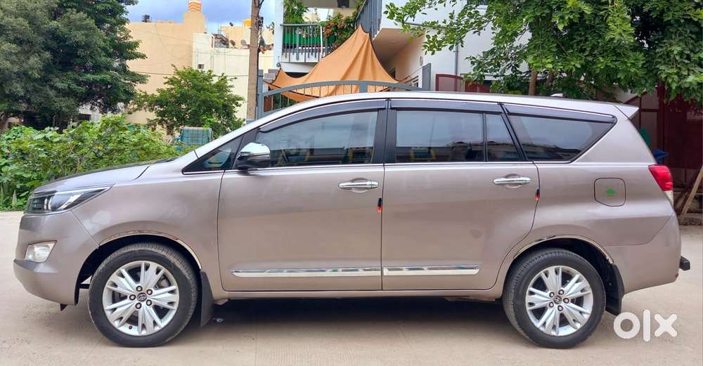 Toyota Innova Crysta 2.8z Automatic, 2018, Diesel