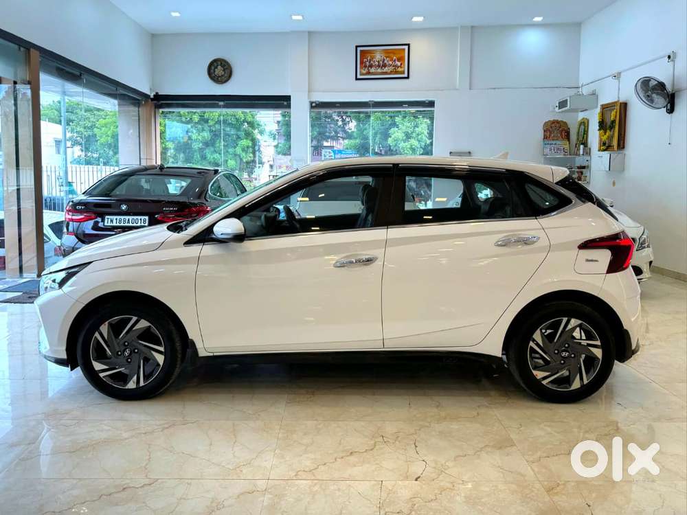Hyundai I20 Asta (o) 1.0 Turbo Dct, 2022, Petrol