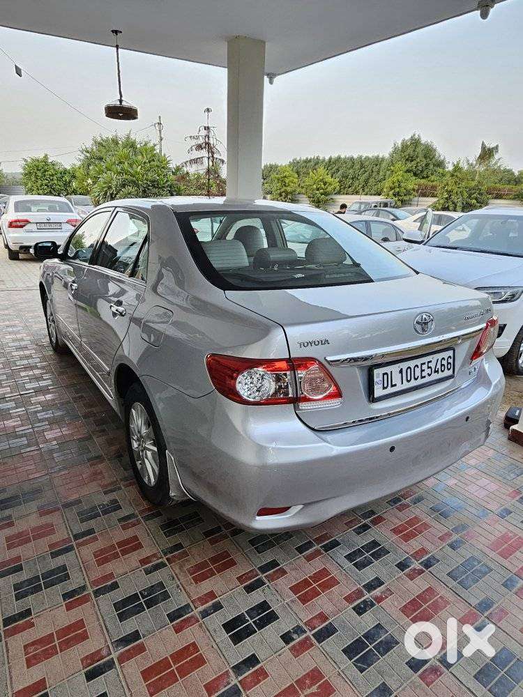 Toyota Corolla Altis G Hv At, 2013, Petrol