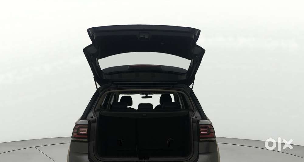 Volkswagen Taigun Topline 1.0 Tsi Mt (electric Seats), 2023, Petrol