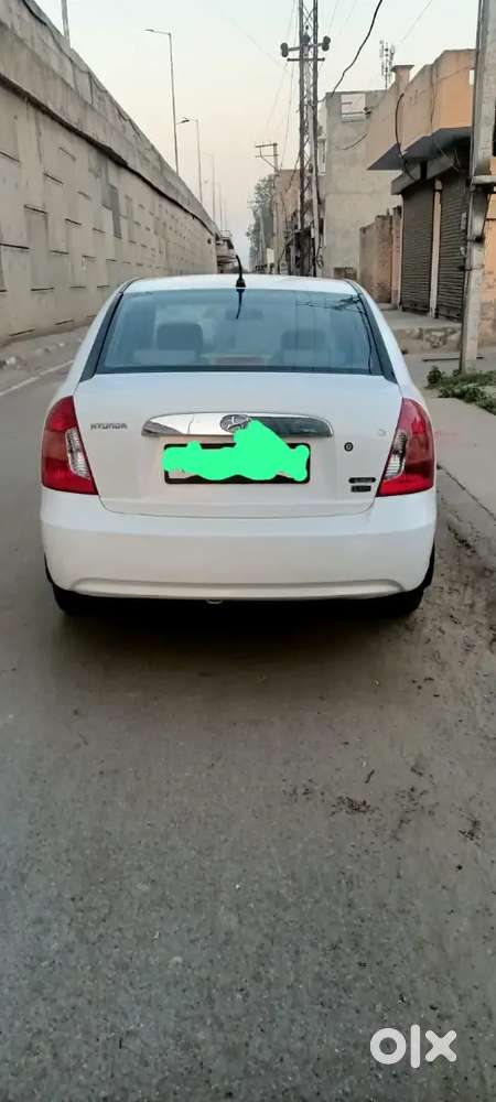 Hyundai Verna 2010 Diesel Well Maintained