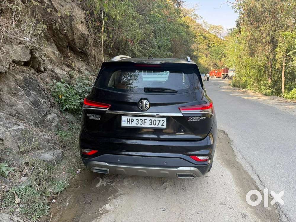 Mg Hector Plus 2021 Diesel 17000 Km Driven