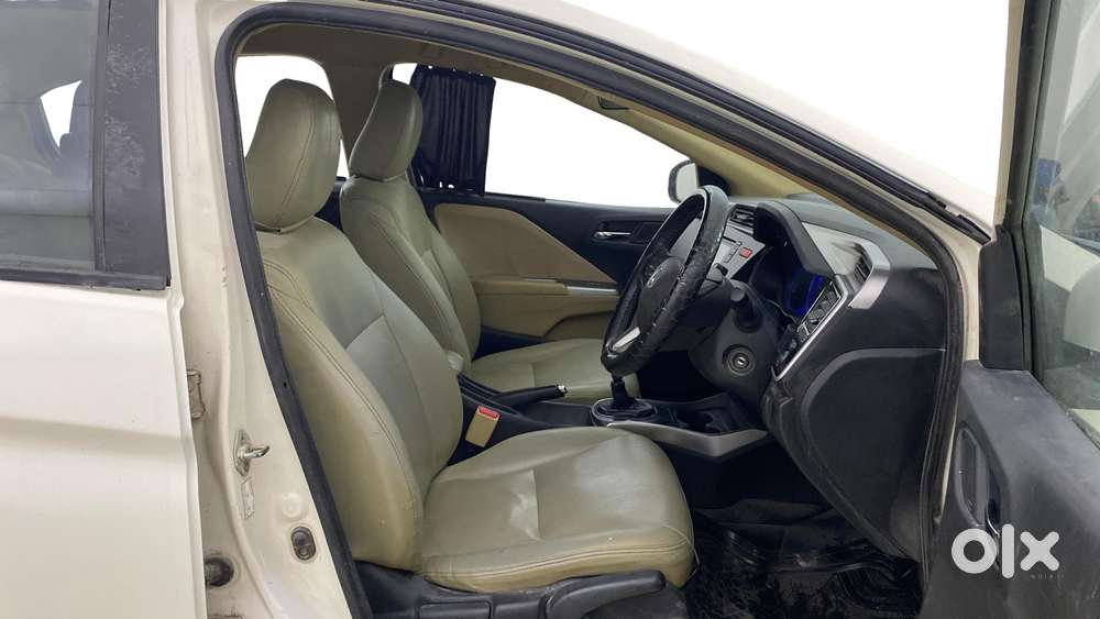 Honda City V Mt, 2014, Petrol