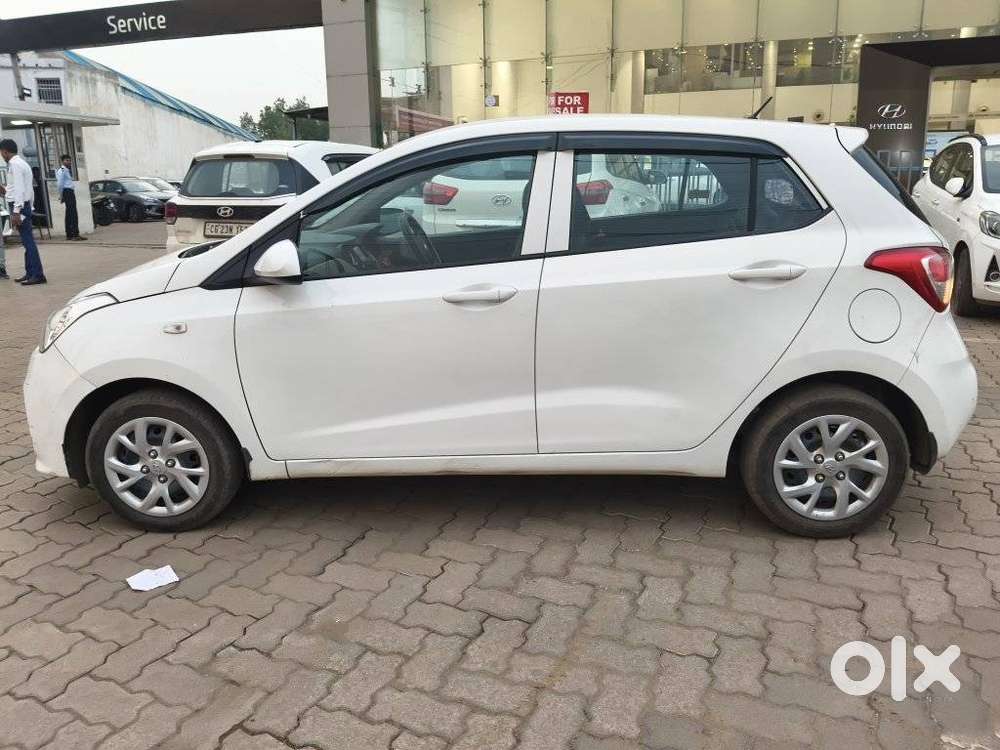 Hyundai Grand I10 Sportz 1.2 Kappa Vtvt, 2017, Petrol