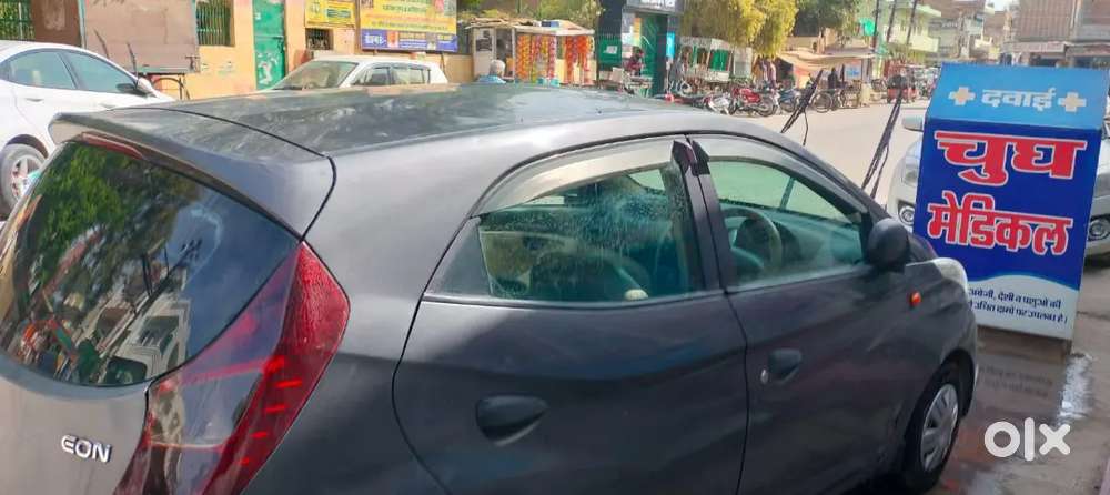 Hyundai Eon 2014 Petrol 100000 Km Driven