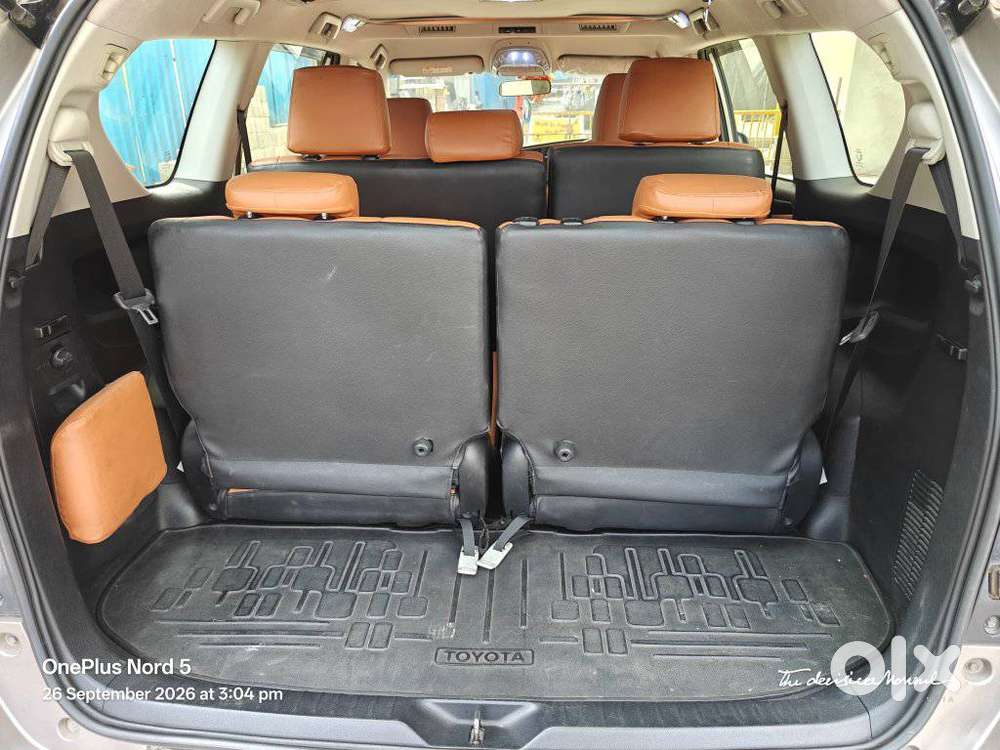 Toyota Innova Crysta [2020-ongoing] 2.4 Vx 8 Str, 2020, Diesel