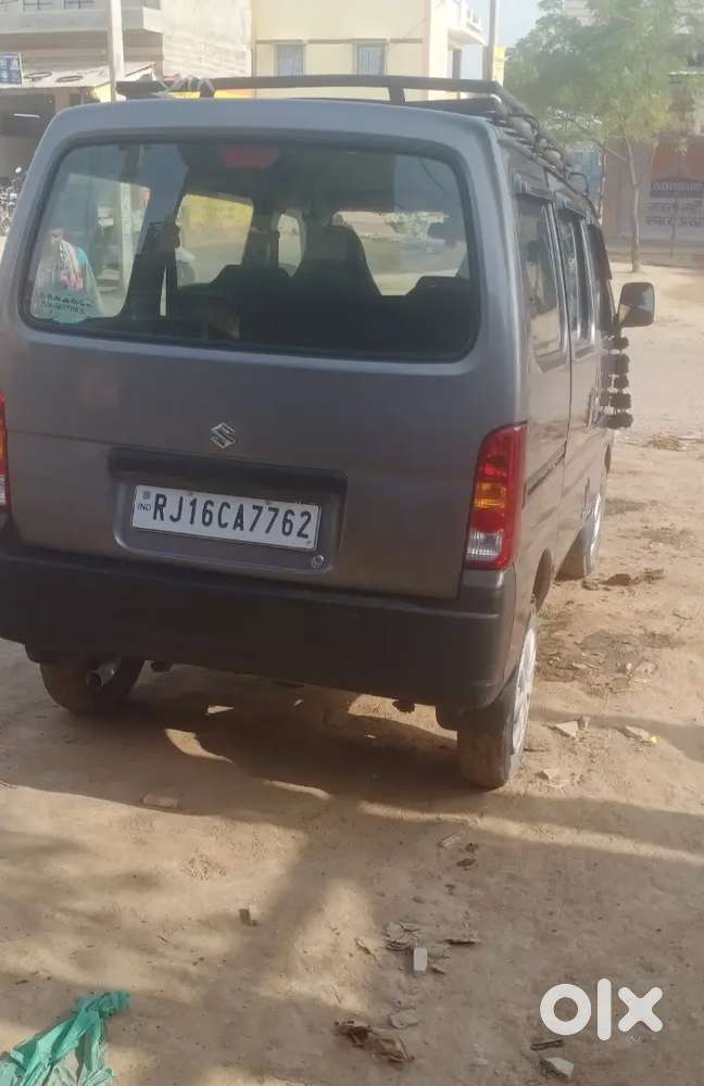 Eeco 5 Str With Ac With Petrol And Lpg