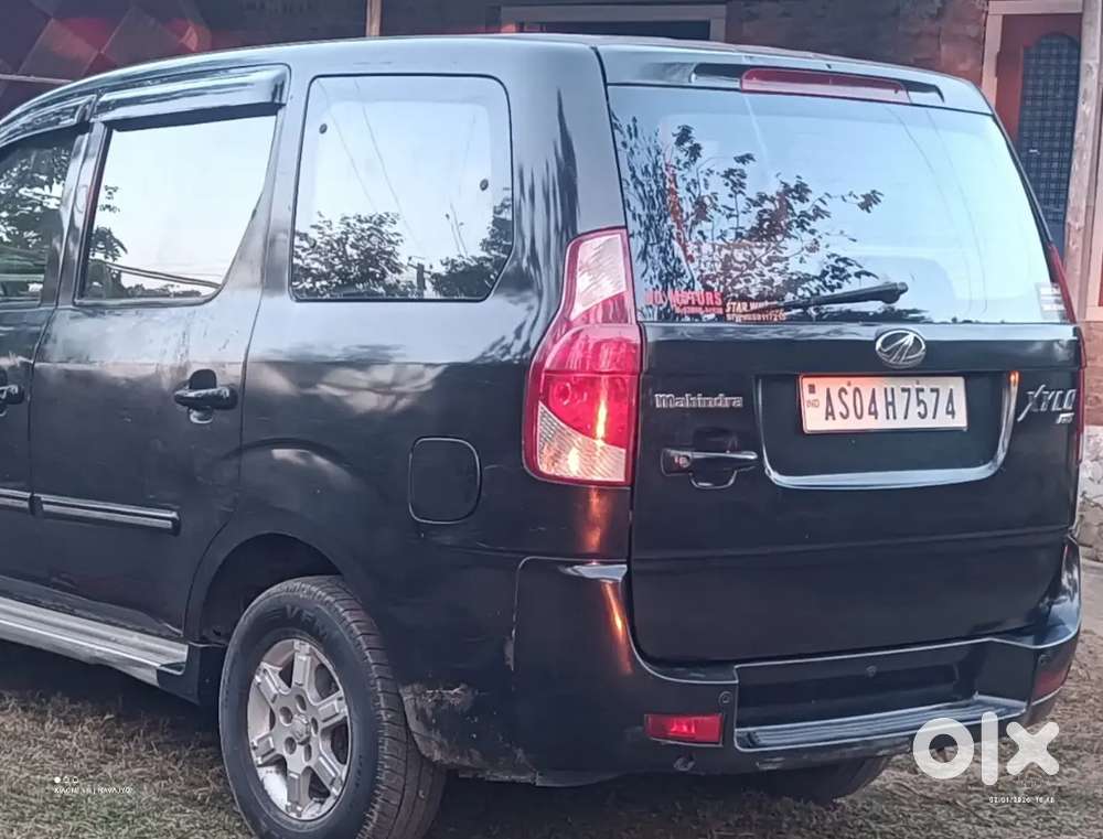 Mahindra Xylo 2011