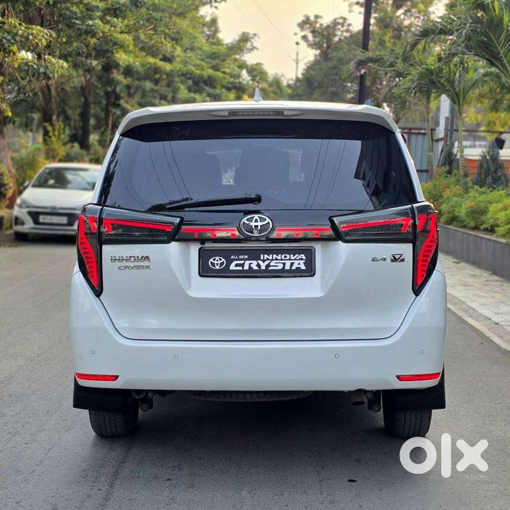 Toyota Innova Crysta 2.4 V, 2024, Diesel