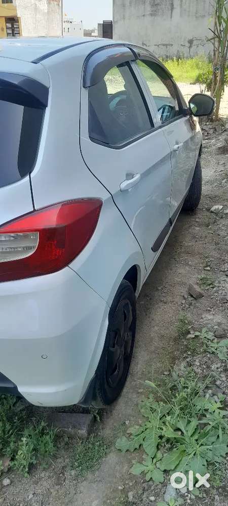 1.2 Revetron Tata Tiago Xt 2018