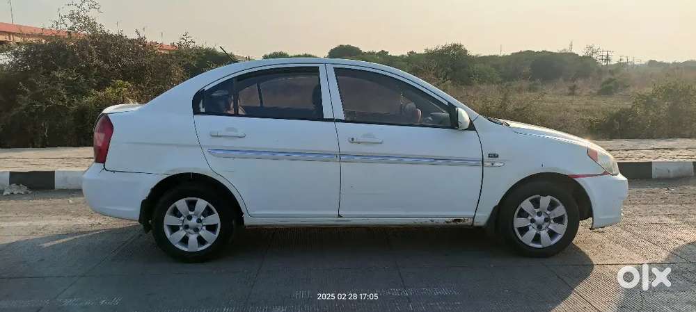 Hyundai Verna 2010 Diesel 200000 Km Driven