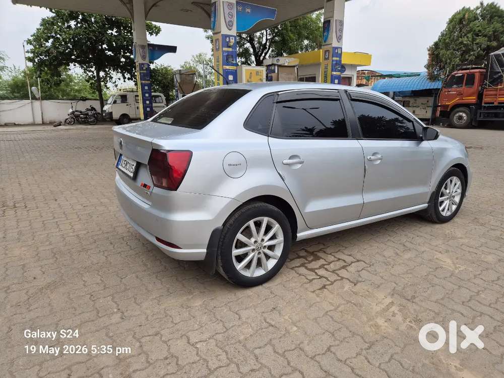 Volkswagen Ameo 2017 Diesel 135000 Km Driven Gud Condition