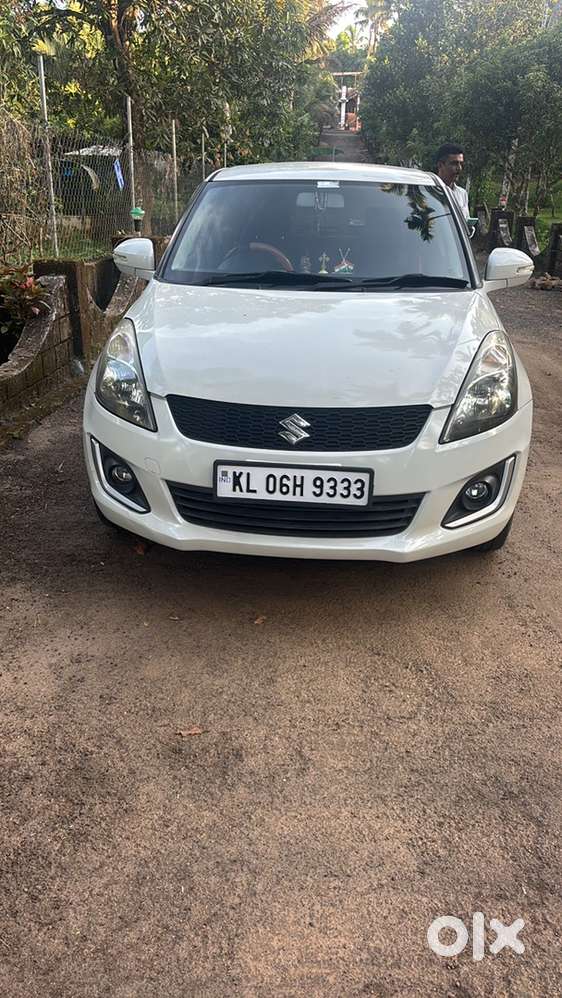 Maruti Suzuki Swift Petrol 2017zxitopend Neat &clean Touchscreen&camer