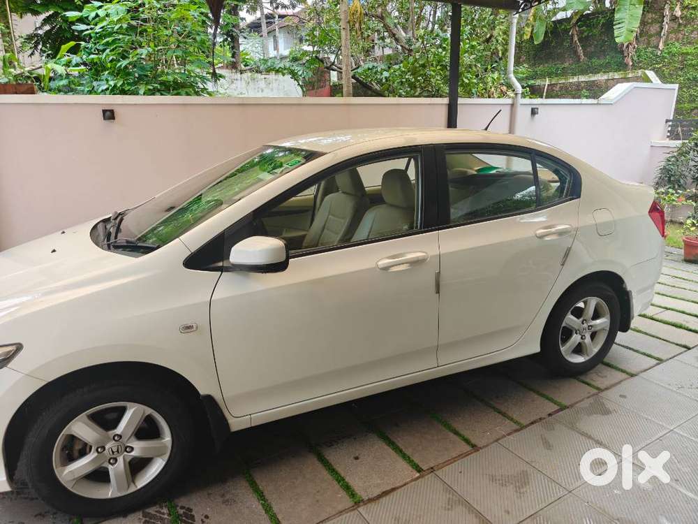 2012 July  Honda City, Petrol, Wiite