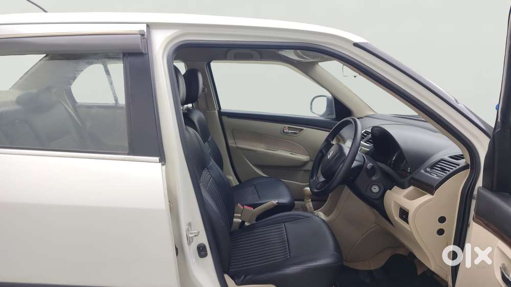 Maruti Suzuki Swift Dzire Vxi Optional, 2016, Petrol