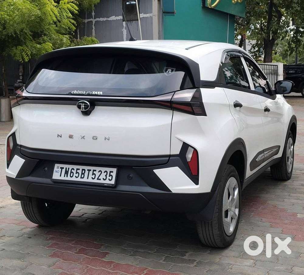 Tata Nexon, 2025, Diesel