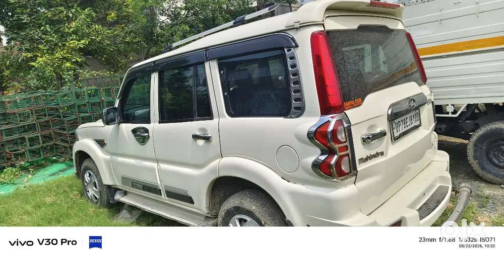 Mahindra Scorpio Classic 2016 Diesel Manual Car