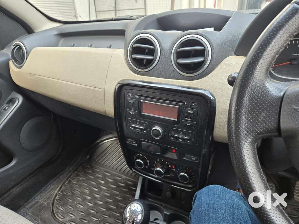 Hr Number Renault Duster 2013 Diesel 84000 Km Driven